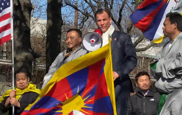 Tibetan Protests Close Down China Propaganda Outreach in New York